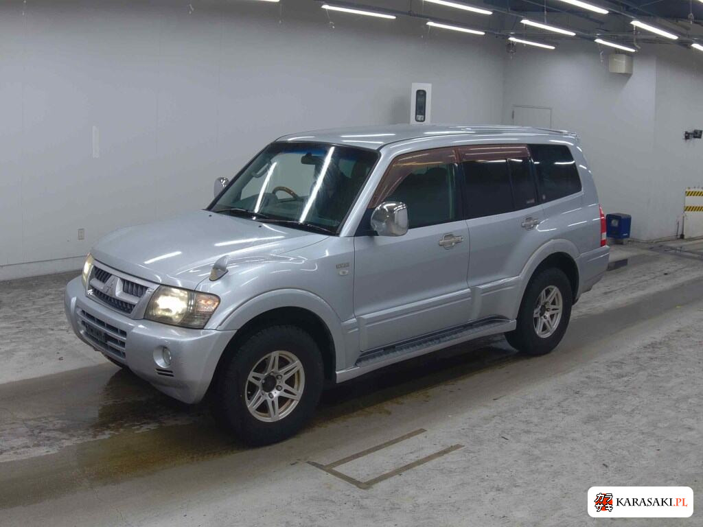 Mitsubishi Pajero 2004 z aukcji japońskiej