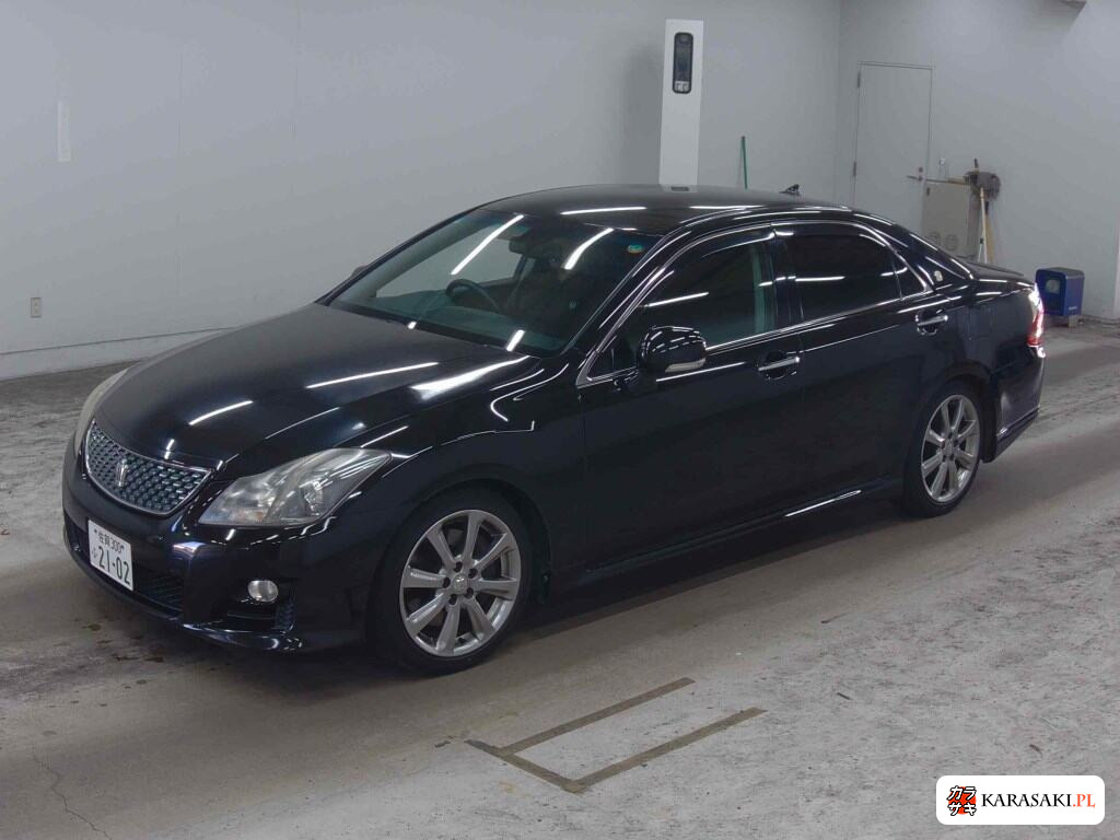 Toyota Crown 2008 z aukcji japońskiej