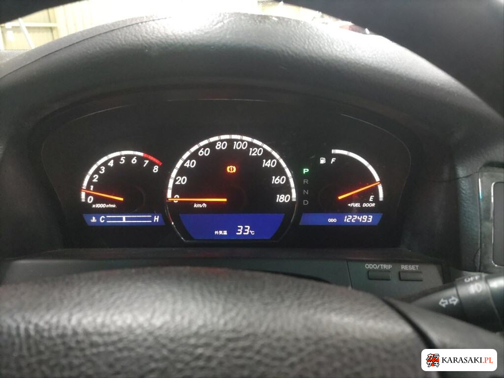 Toyota Crown 2004 z aukcji japońskiej