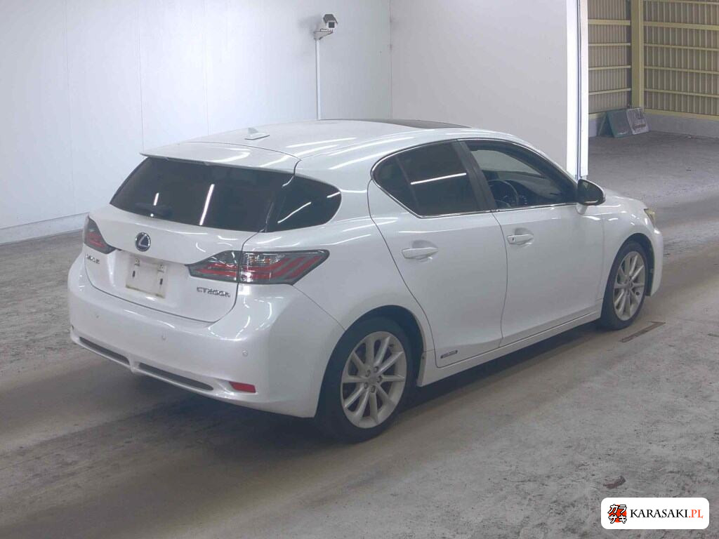 Lexus CT 2011 z aukcji japońskiej