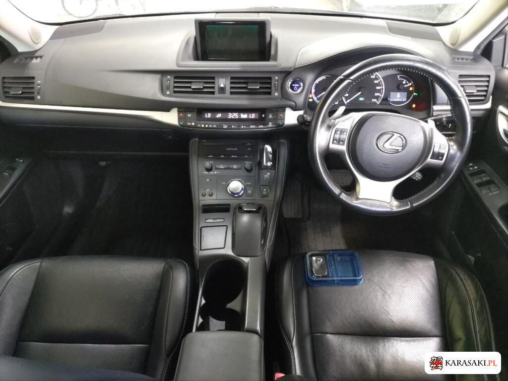 Lexus CT 2011 z aukcji japońskiej