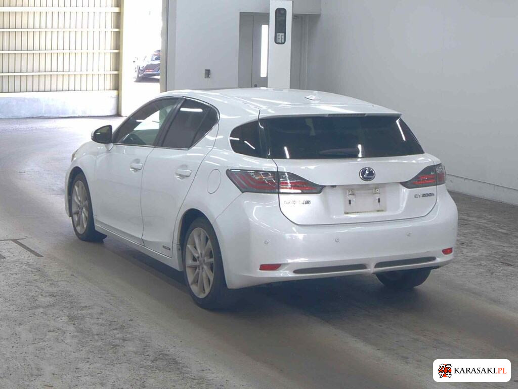 Lexus CT 2011 z aukcji japońskiej