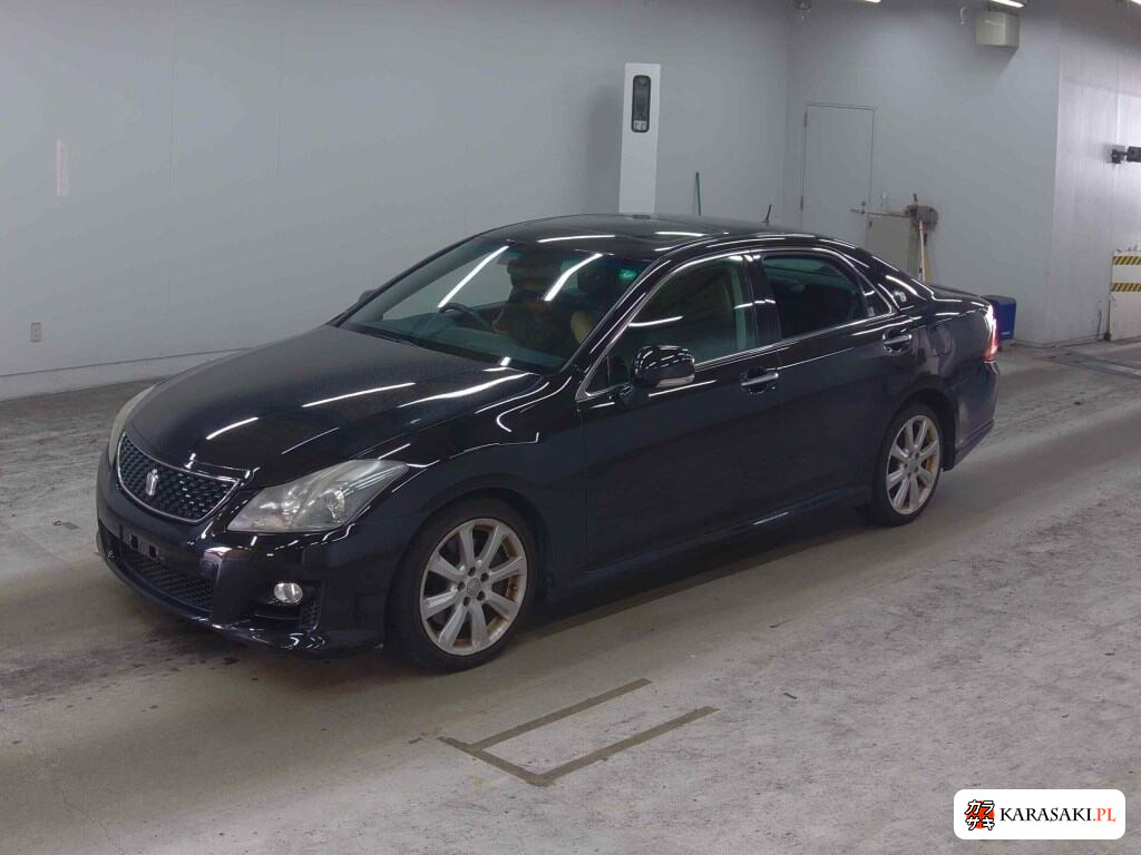 Toyota Crown 2009 z aukcji japońskiej