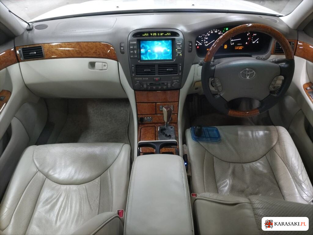 Toyota Celsior 2005 z aukcji japońskiej