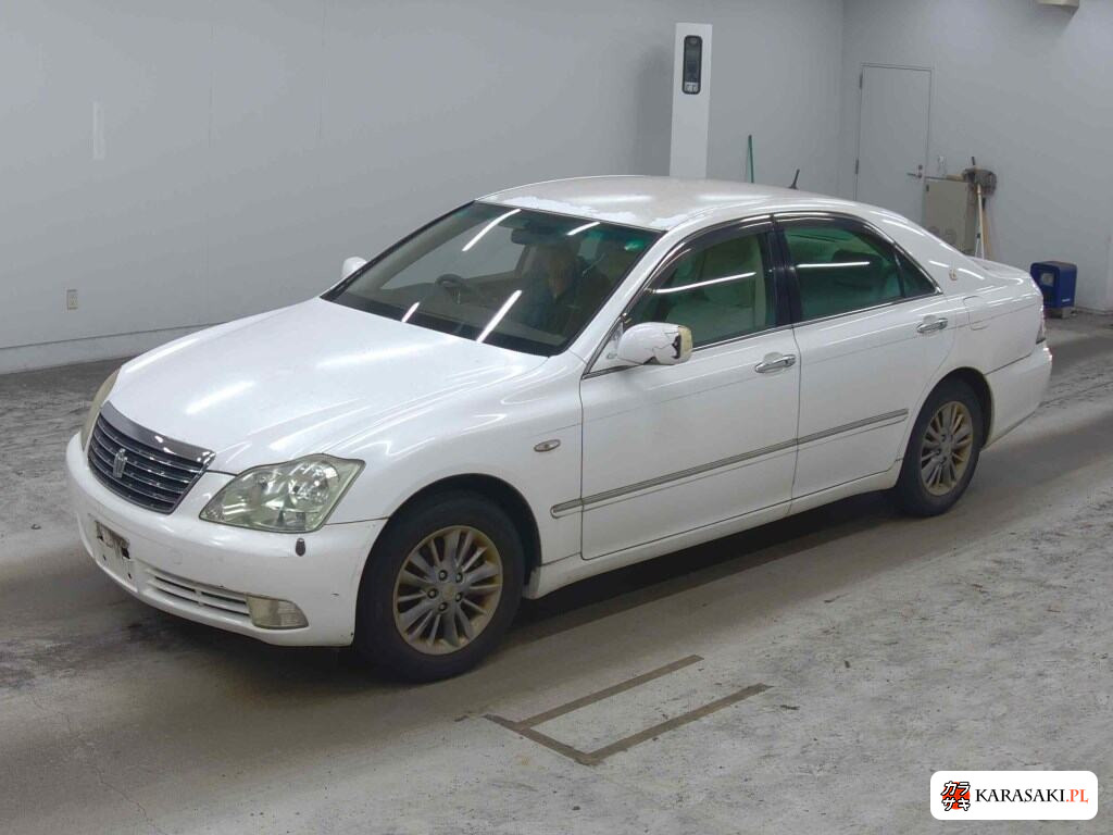 Toyota Crown 2005 z aukcji japońskiej