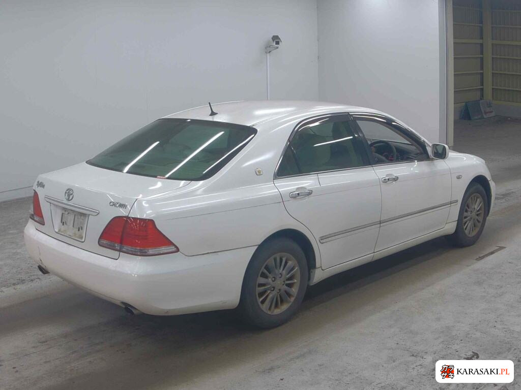 Toyota Crown 2005 z aukcji japońskiej