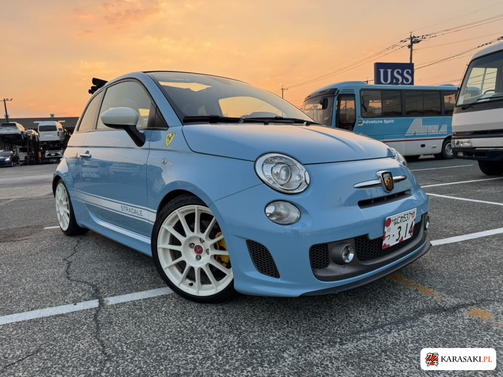 2013 Abarth 595C Turismo 9