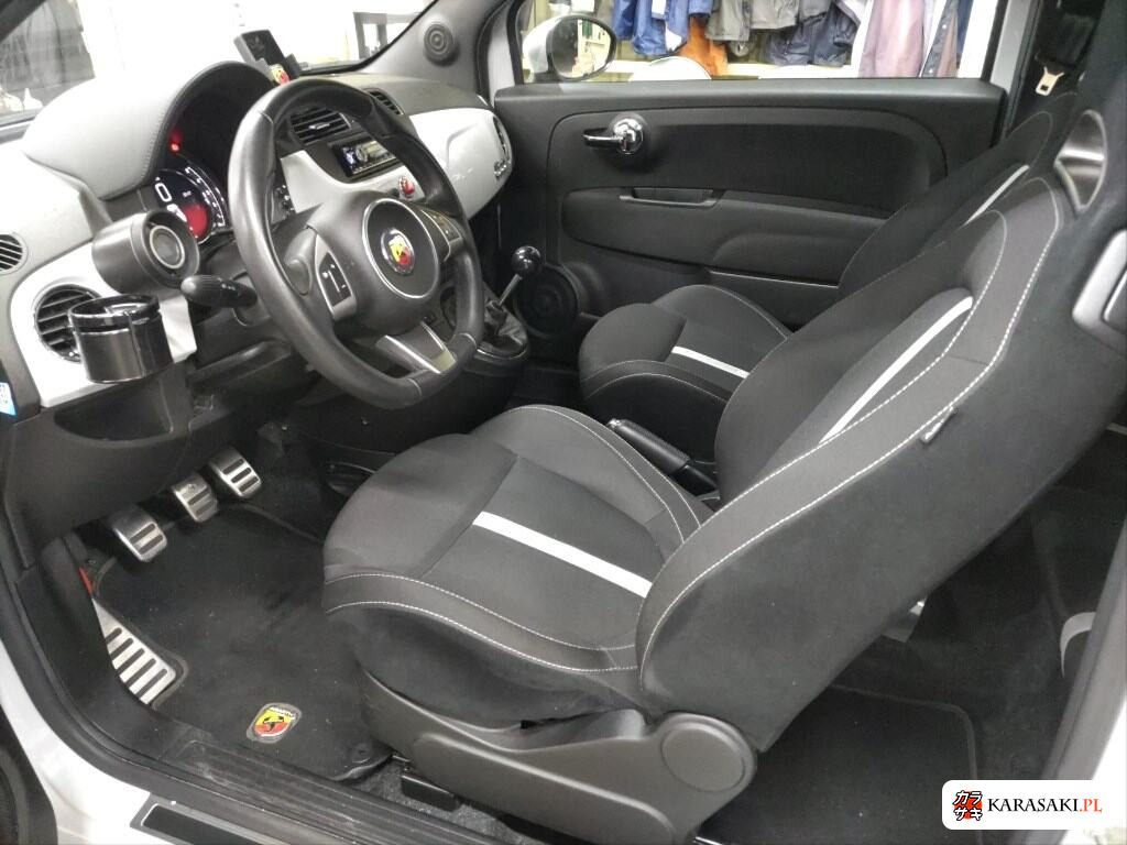 2016 Abarth 500 Base Grade 5