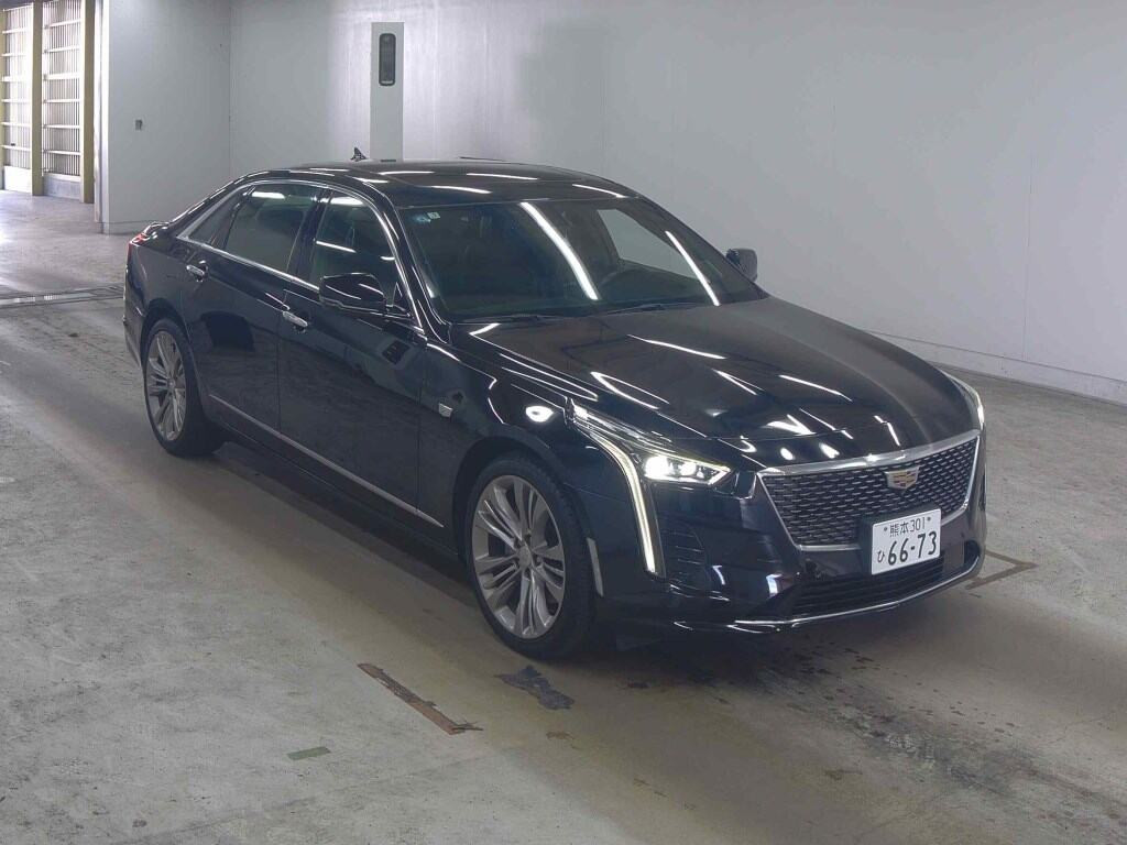 Cadillac CT6 2019 z aukcji japońskiej