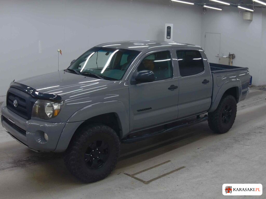 2011 Overseas Toyota 3