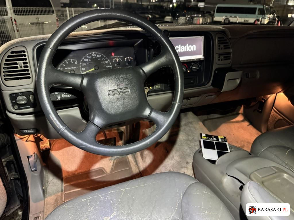 2002 GMC Yukon 5D 4WD SLT 12