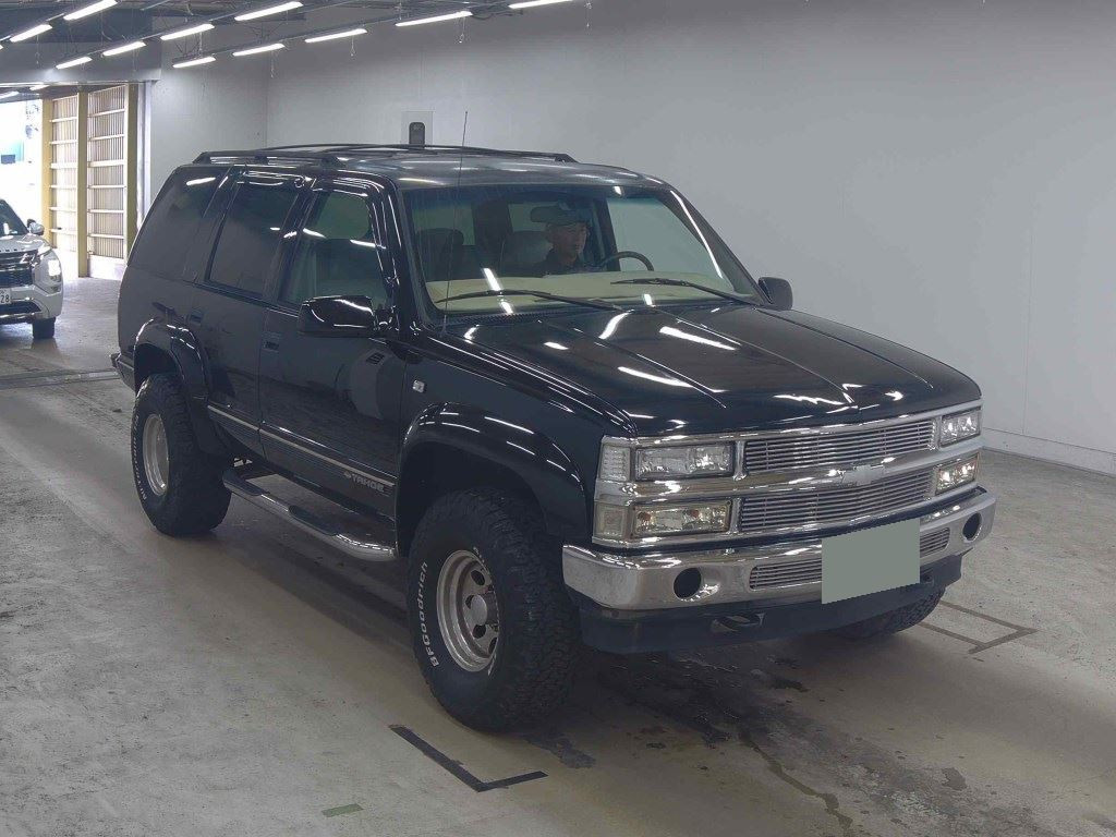 GMC Yukon 2002 z aukcji japońskiej
