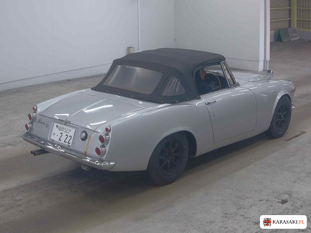 1966 Nissan Datsun Fairlady 4