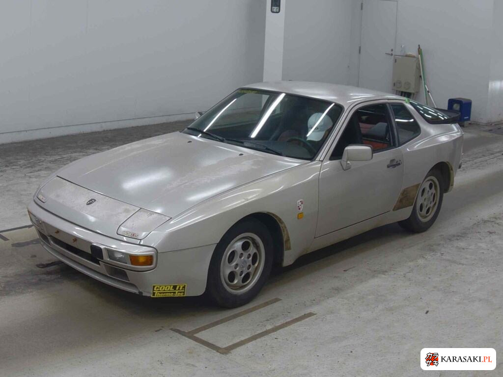 1986 Porsche 944 CP 3