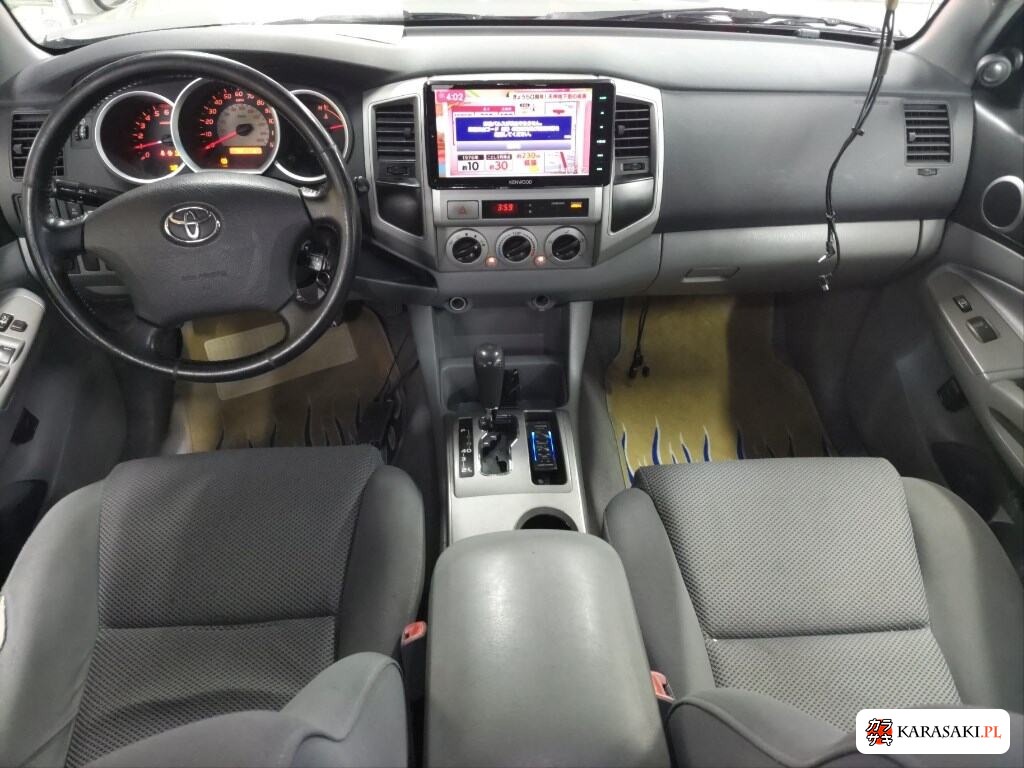 2011 Overseas Toyota 5