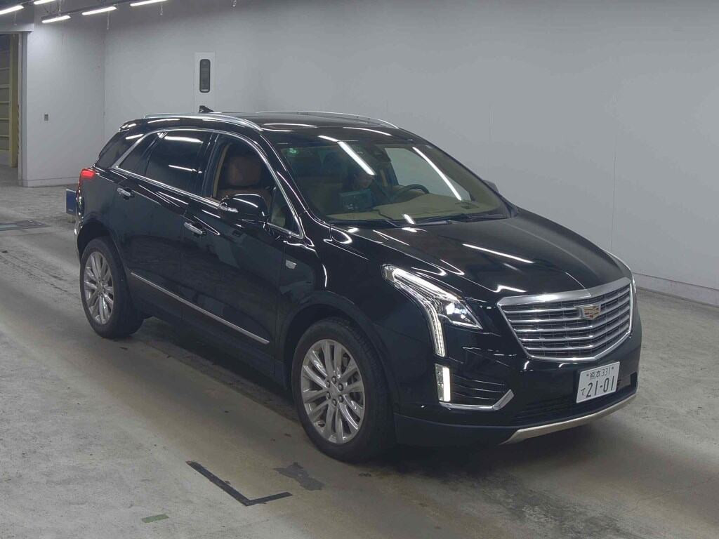 Cadillac XT5 Crossover 2020 z aukcji japońskiej