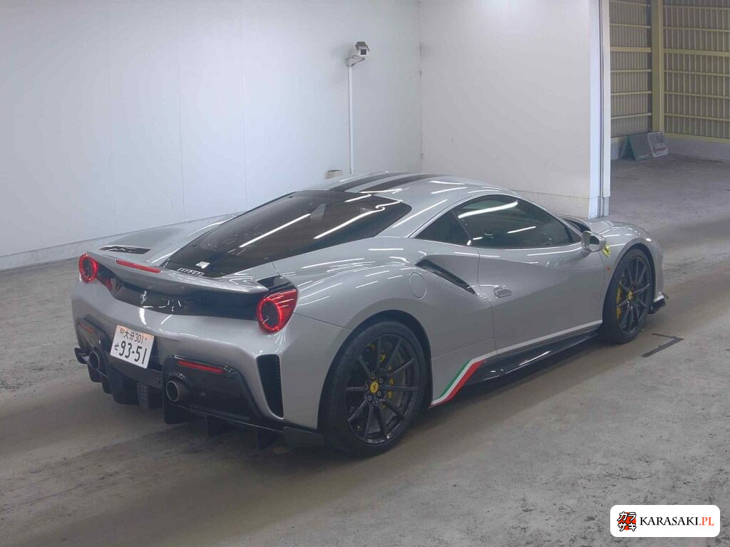 2020 Ferrari 488 Pista 4