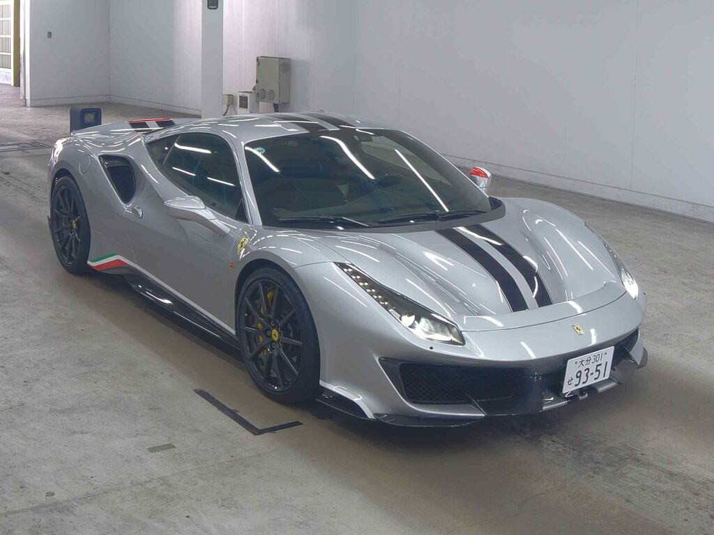 Ferrari 488 Pista 2020 z aukcji japońskiej