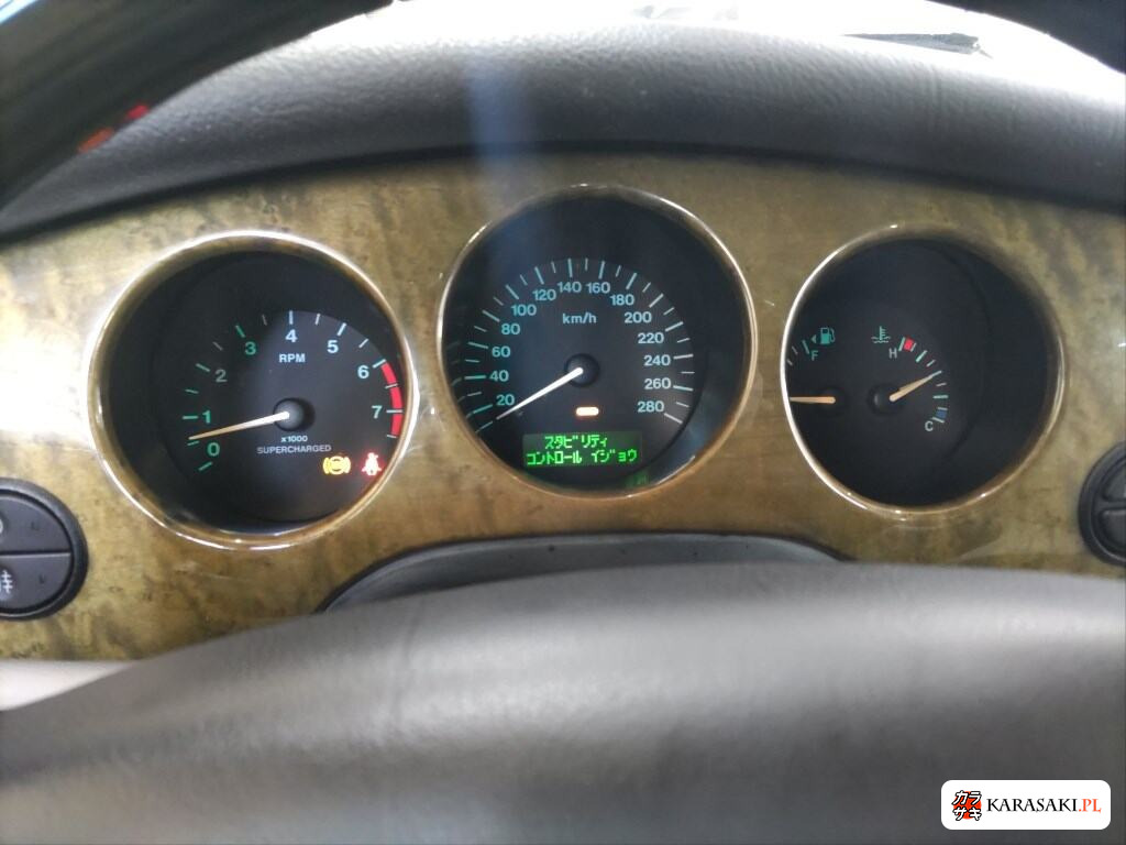2003 Jaguar XJ 4D XJR 4.0 Supercharged V8 6