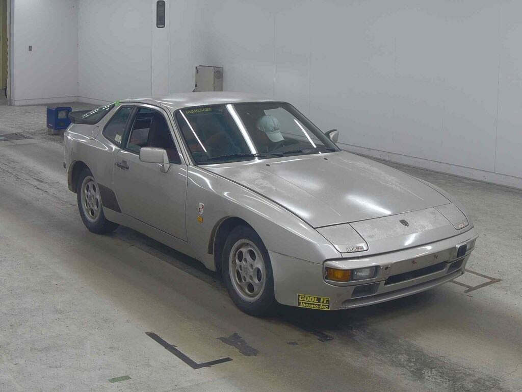Porsche 944 1986 z aukcji japońskiej