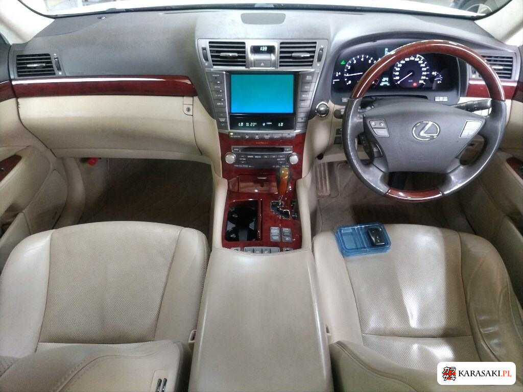 2010 Lexus LS LS460 Version C I Package 5