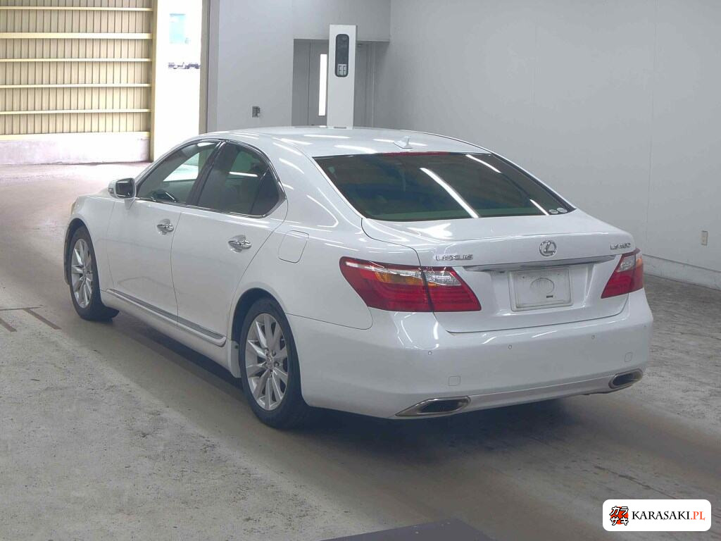 2010 Lexus LS LS460 Version C I Package 2