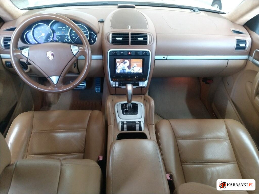 2006 Porsche Cayenne 4WD Turbo 5