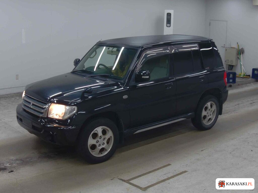 2004 Mitsubishi Pajero Io 5D 4WD 3