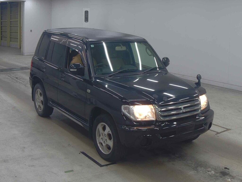 Mitsubishi Pajero Io 2004 z aukcji japońskiej