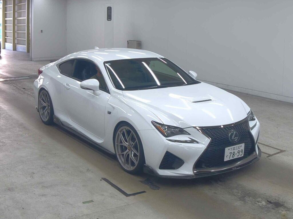 Lexus RC F 2015 z aukcji japońskiej