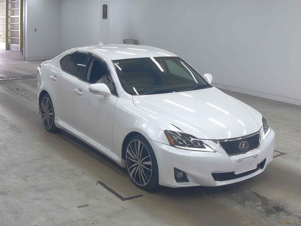 Lexus Is 2011 z aukcji japońskiej