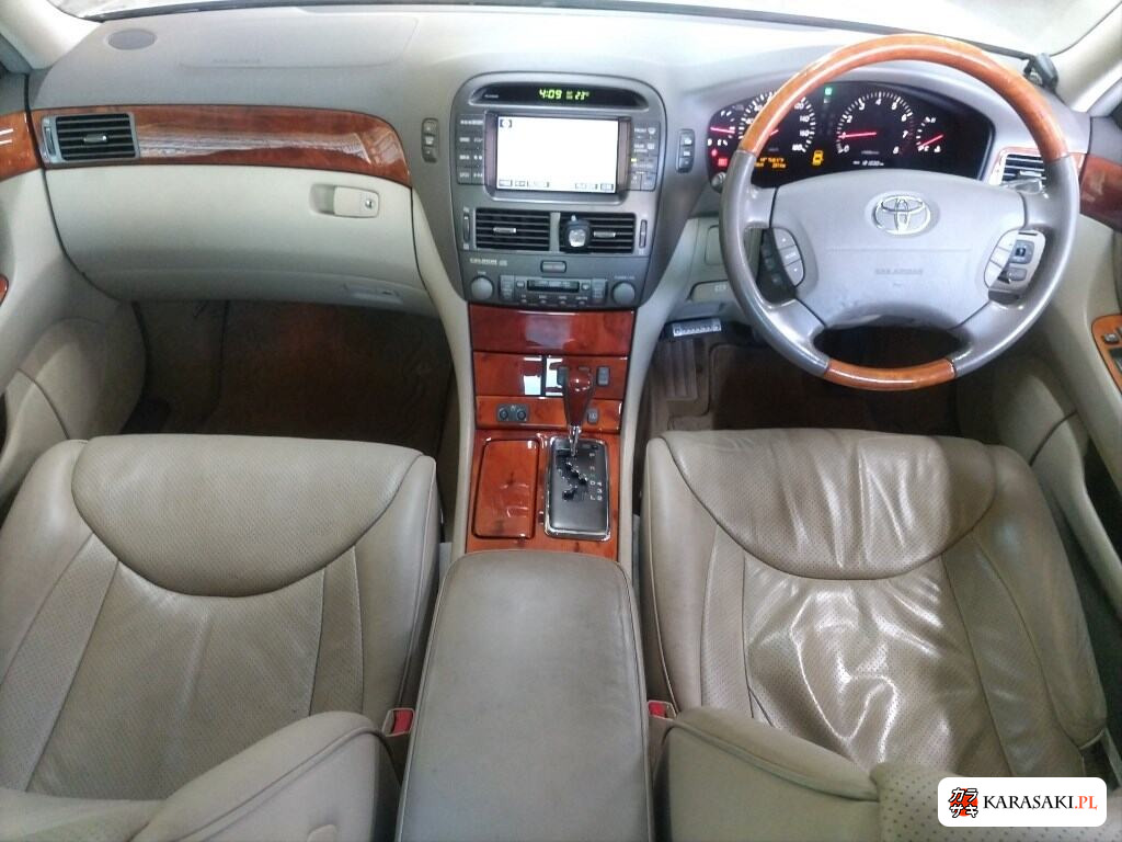 2001 Toyota Celsior C Version 5