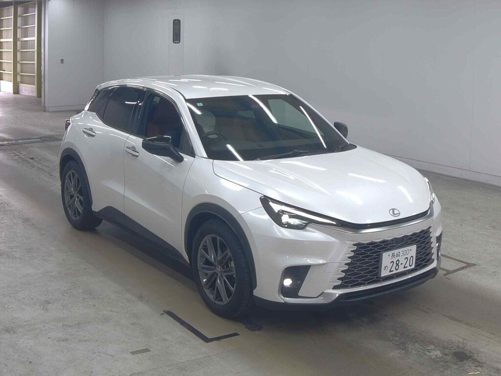 Lexus LBX 2024 z aukcji japońskiej