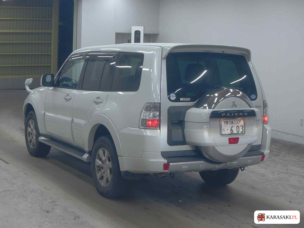 2013 Mitsubishi Pajero 5D 4WD Long Exceed 2