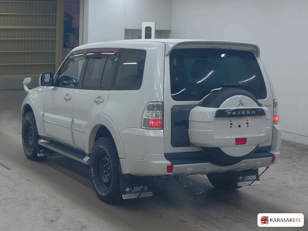 2013 Mitsubishi Pajero 5D 4WD Long Exceed 2