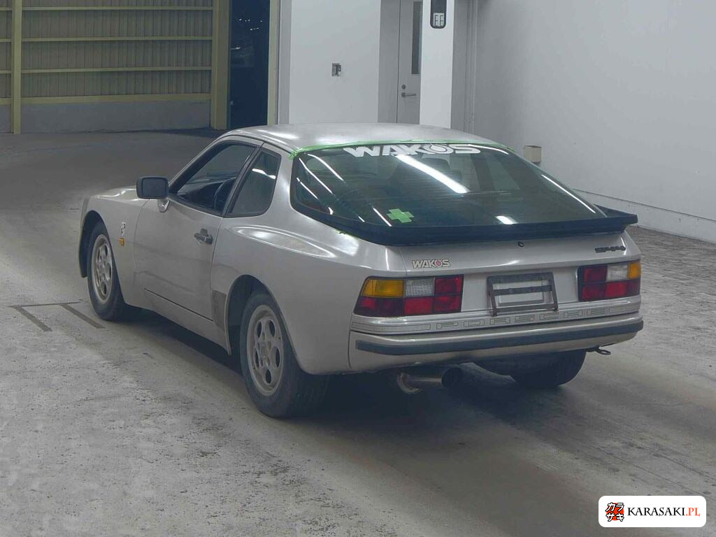 1986 Porsche 944 CP 2