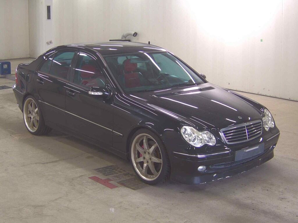 Mercedes-Benz C-Class 2004 z aukcji japońskiej