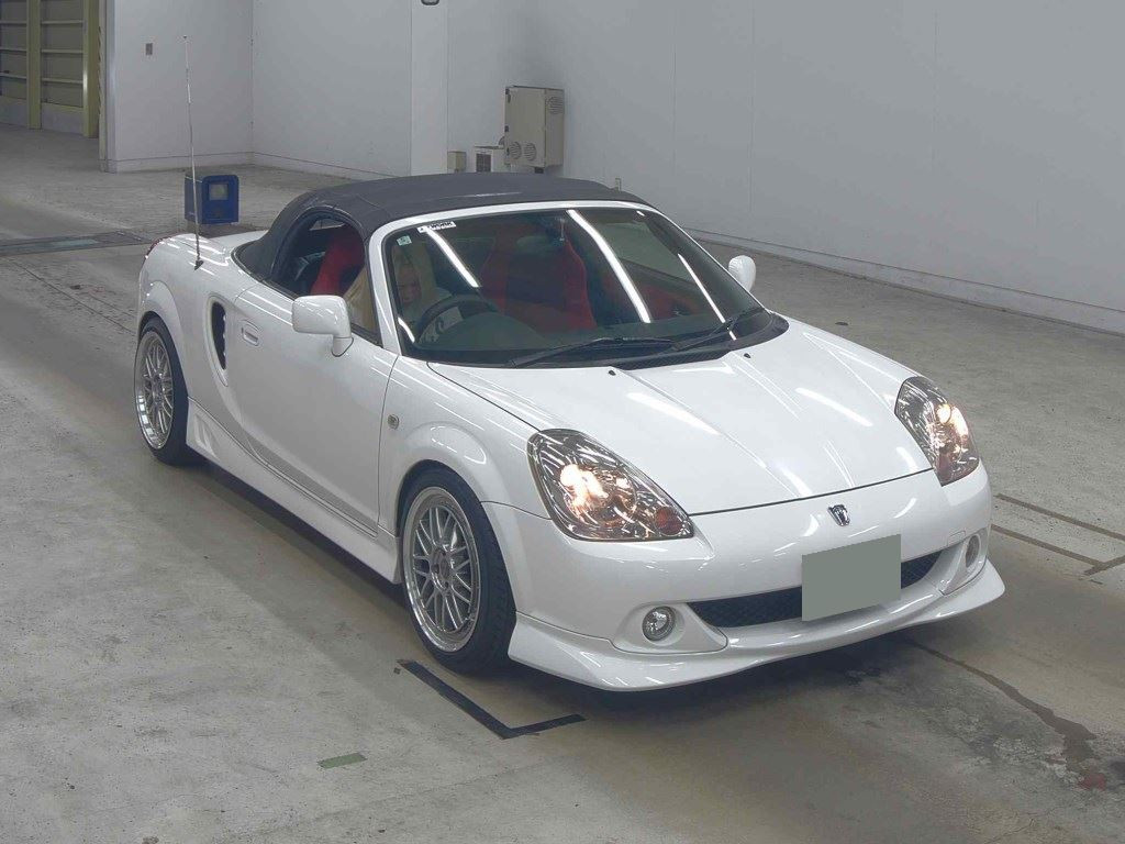 Toyota MR-S 2005 z aukcji japońskiej