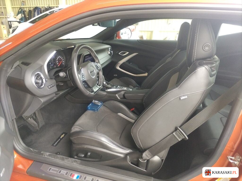 2023 Chevrolet Camaro CP Vivid Orange Edition 5