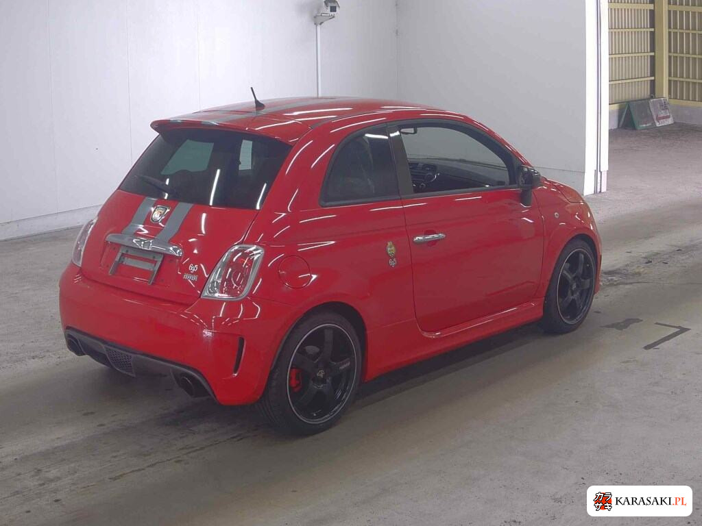 2011 Abarth 695 Tributo Ferrari 4