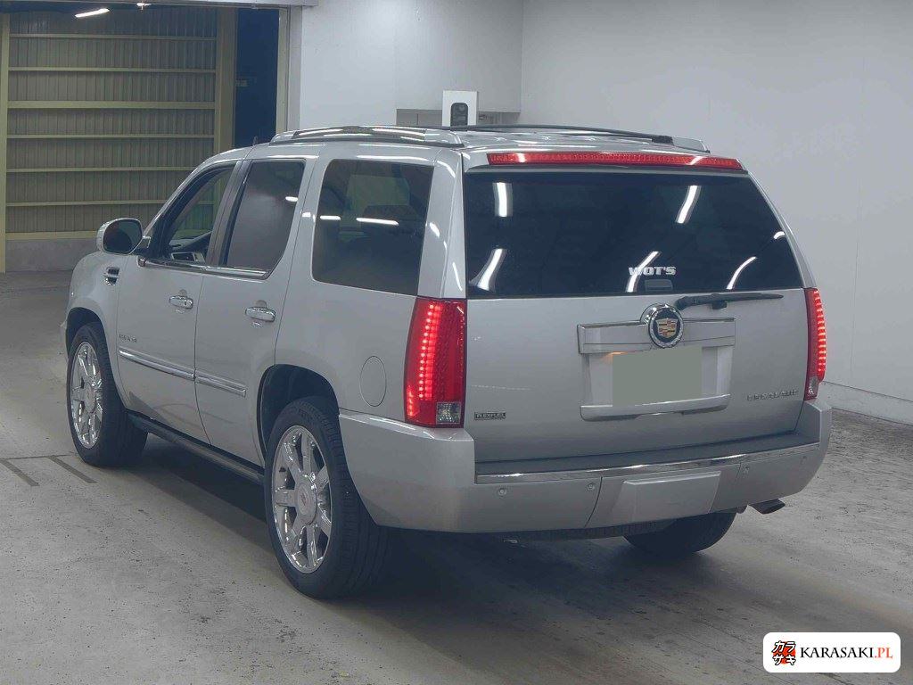 2013 Cadillac Escalade 2