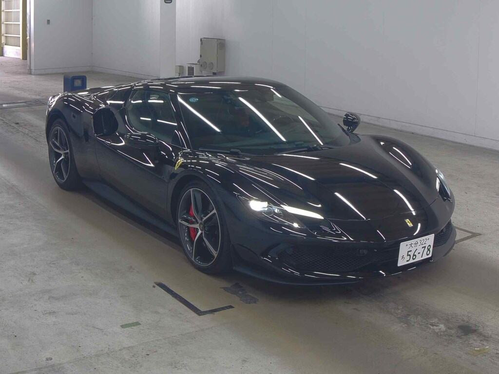 Ferrari 296GTB 2023 z aukcji japońskiej