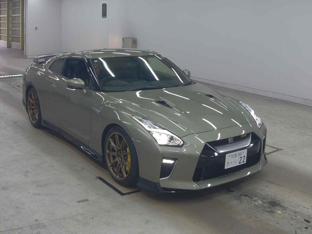 Nissan GT-R 2022 z aukcji japońskiej