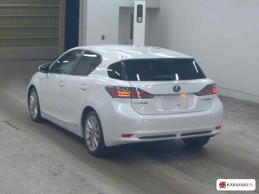 Lexus CT 2011 z aukcji japońskiej