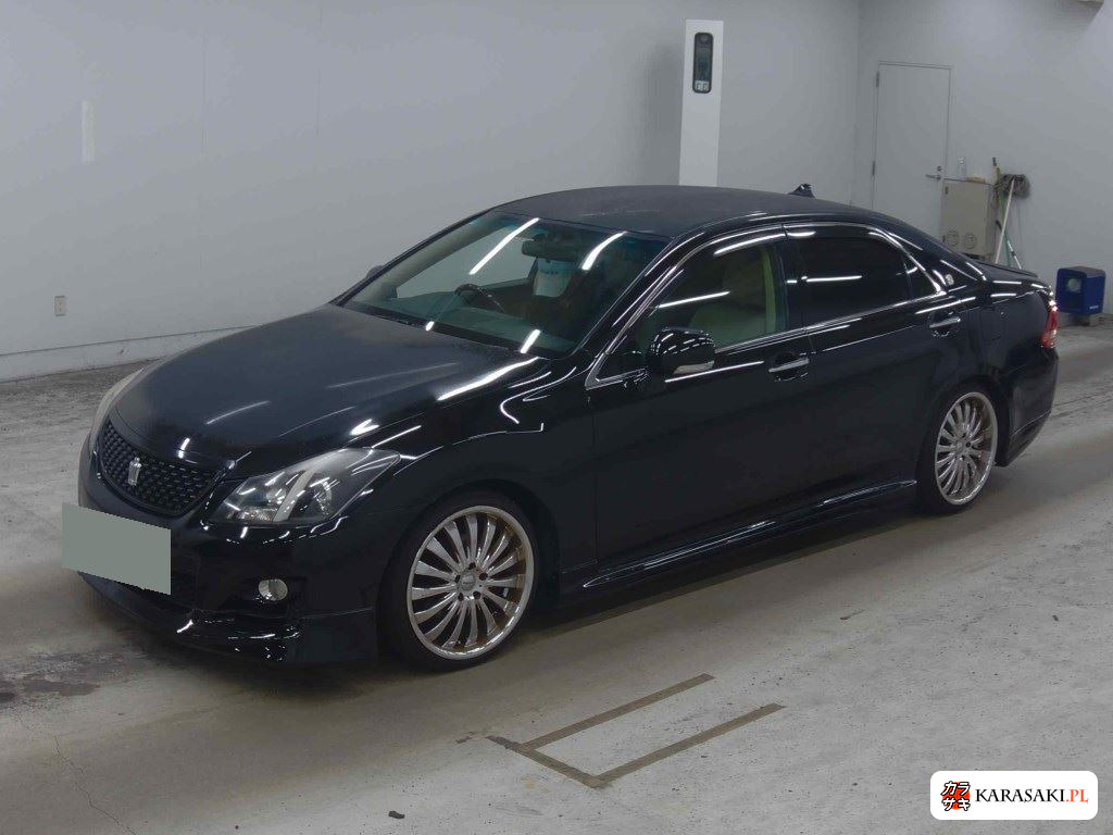 Toyota Crown 2008 z aukcji japońskiej