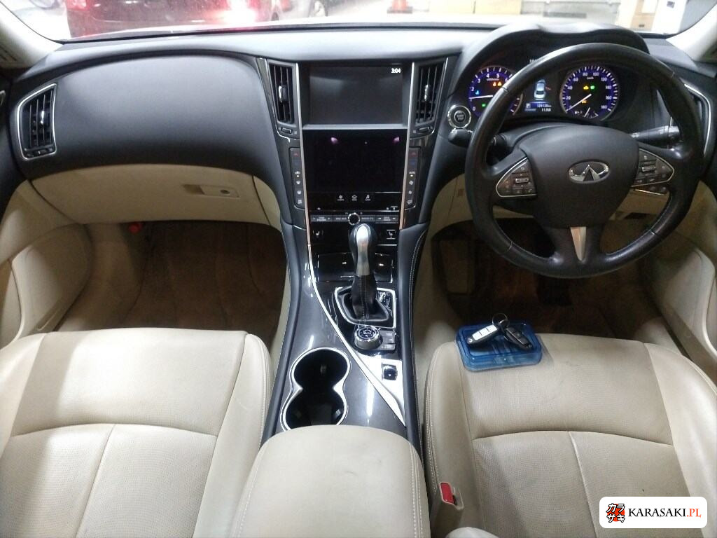 Nissan Skyline 2014 z aukcji japońskiej