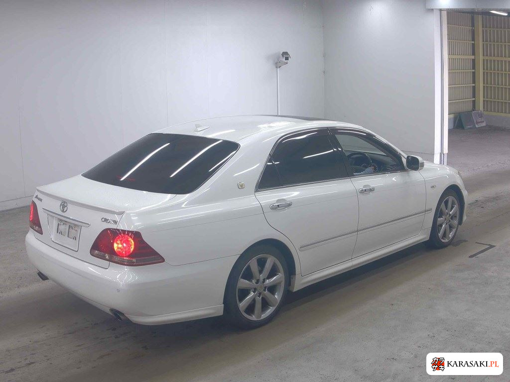 Toyota Crown 2007 z aukcji japońskiej