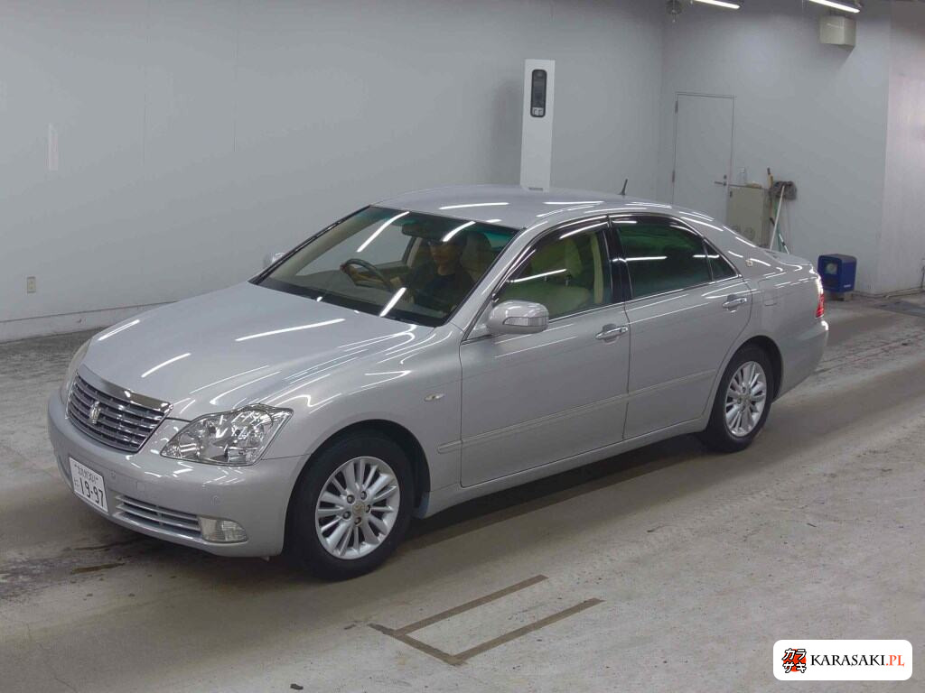 Toyota Crown 2006 z aukcji japońskiej