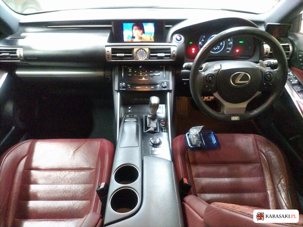 Lexus Is 2013 z aukcji japońskiej