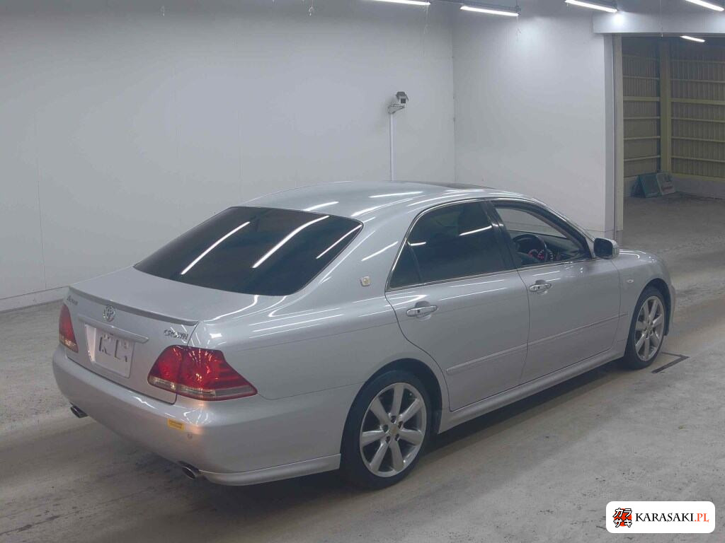 Toyota Crown 2007 z aukcji japońskiej